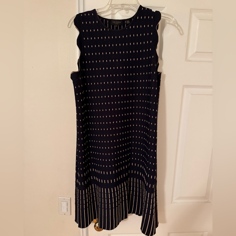 Elegant Black Sleeveless Dress